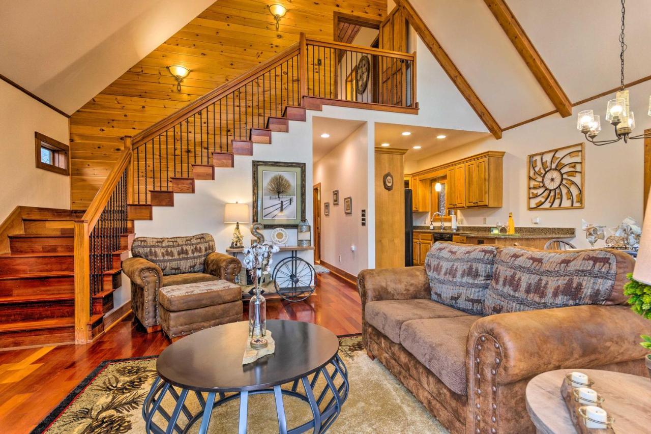Mountain Cabin With Fire Pit, Walk To Golf And Fishing Вилас Экстерьер фото